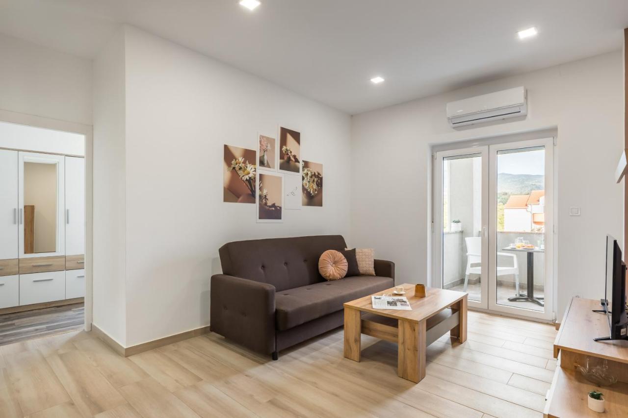 Apartments Villa Salona Sky Εξωτερικό φωτογραφία
