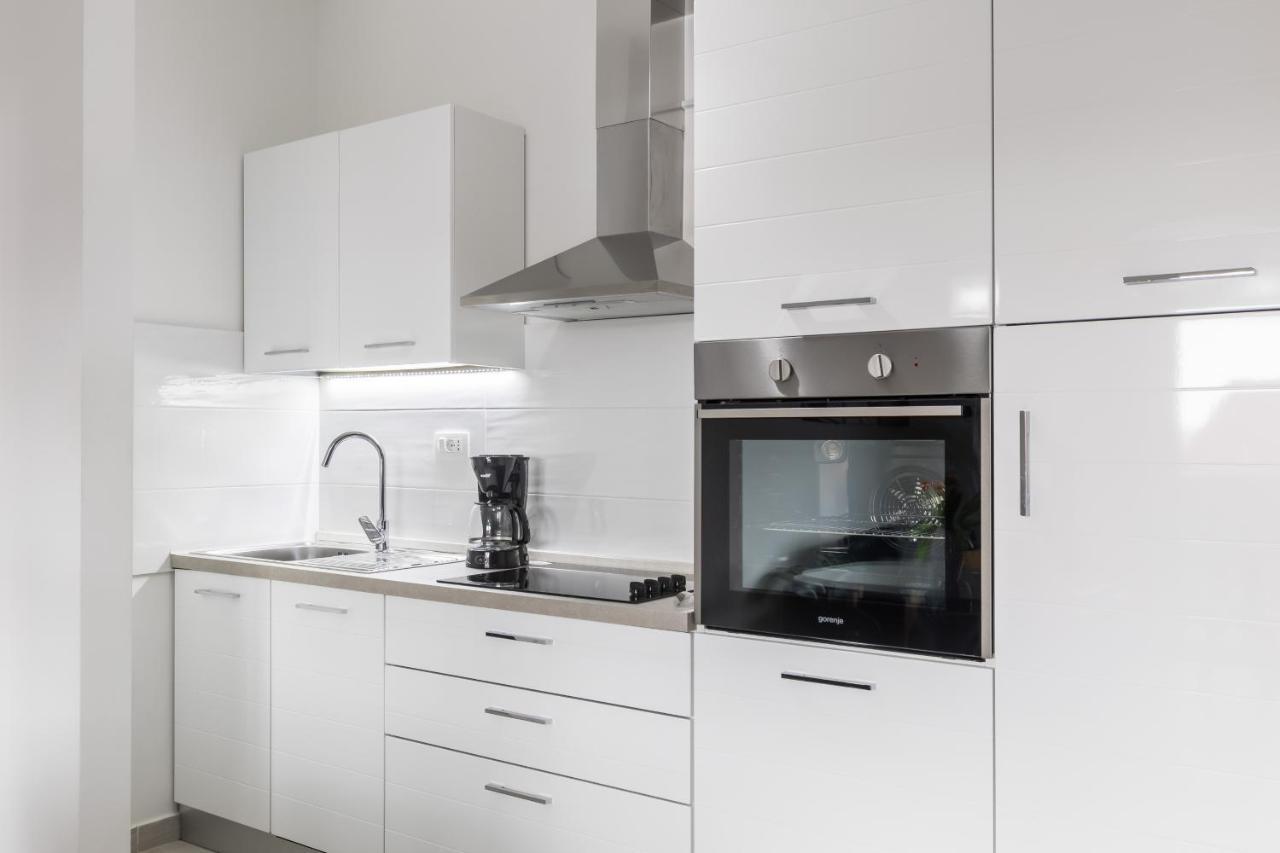 Apartments Villa Salona Sky Εξωτερικό φωτογραφία