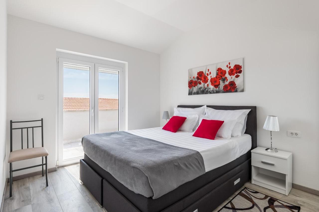 Apartments Villa Salona Sky Εξωτερικό φωτογραφία